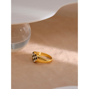 HEART ENAME RING